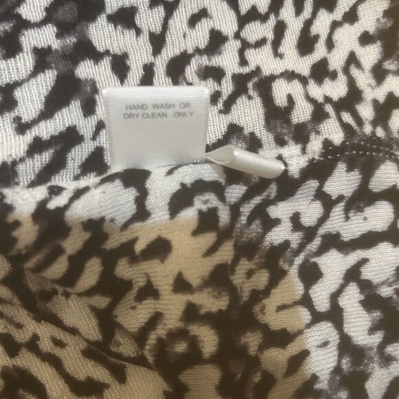 Kokun Sweater Womens XL Cashmere Bamboo Black & White Animal Print Sustainable - Picture 10 of 11
